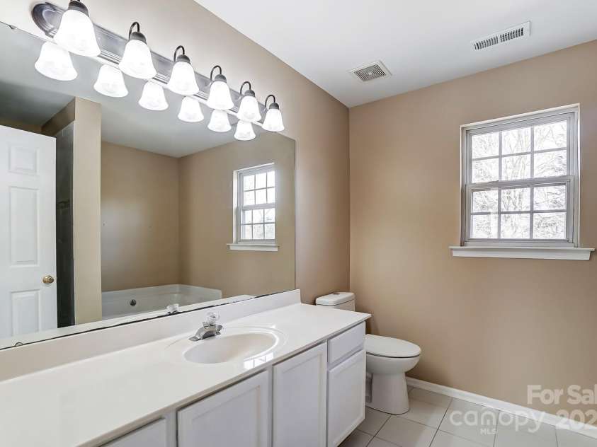 9900 Meadowmead Court, Charlotte, NC 28273.  MLS# CAR4227217, YatesRealty ID 1976. 