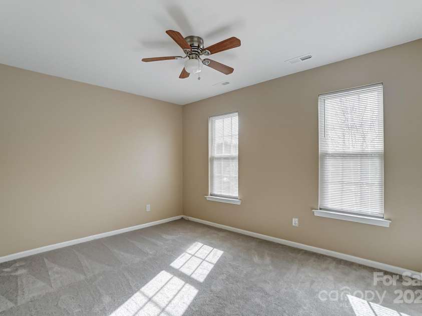 9900 Meadowmead Court, Charlotte, NC 28273.  MLS# CAR4227217, YatesRealty ID 1976. 