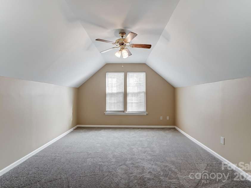 9900 Meadowmead Court, Charlotte, NC 28273.  MLS# CAR4227217, YatesRealty ID 1976. 