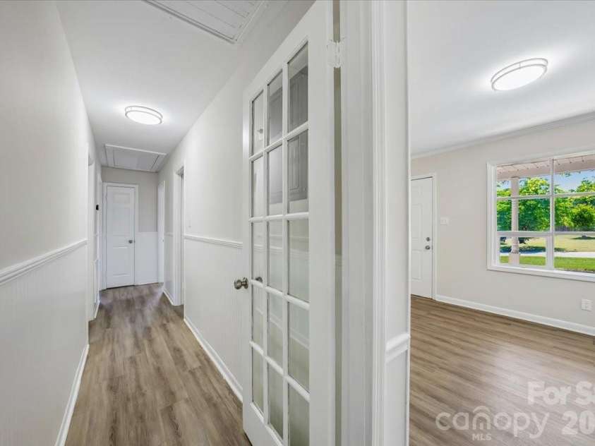105 Vina Place, Mount Holly, NC 28120.  MLS# CAR4370565, YatesRealty ID 19760. Hallway