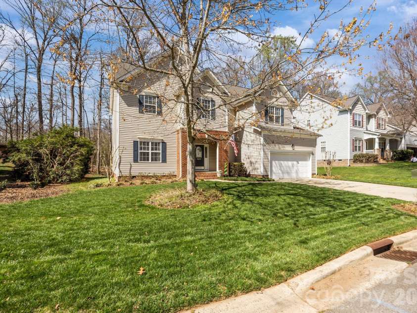8409 Bampton Drive, Concord, NC 28027.  MLS# CAR4356708, YatesRealty ID 19762. 