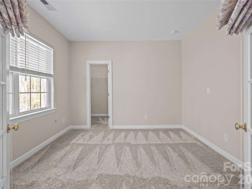 8409 Bampton Drive, Concord, NC 28027.  MLS# CAR4356708, YatesRealty ID 19762. 