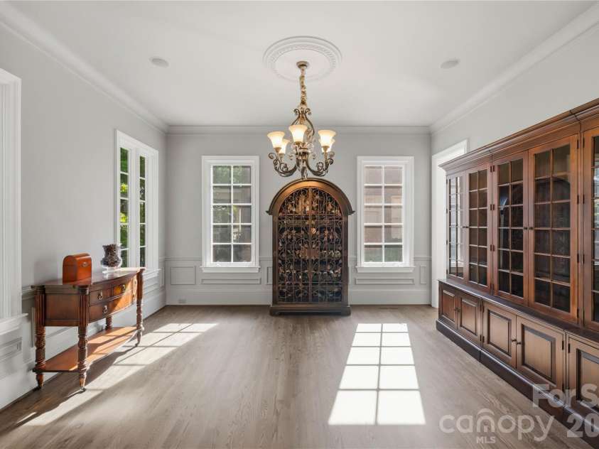 3343 Indian Meadows Lane, Charlotte, NC 28210.  MLS# CAR4372756, YatesRealty ID 19764. Dining Room