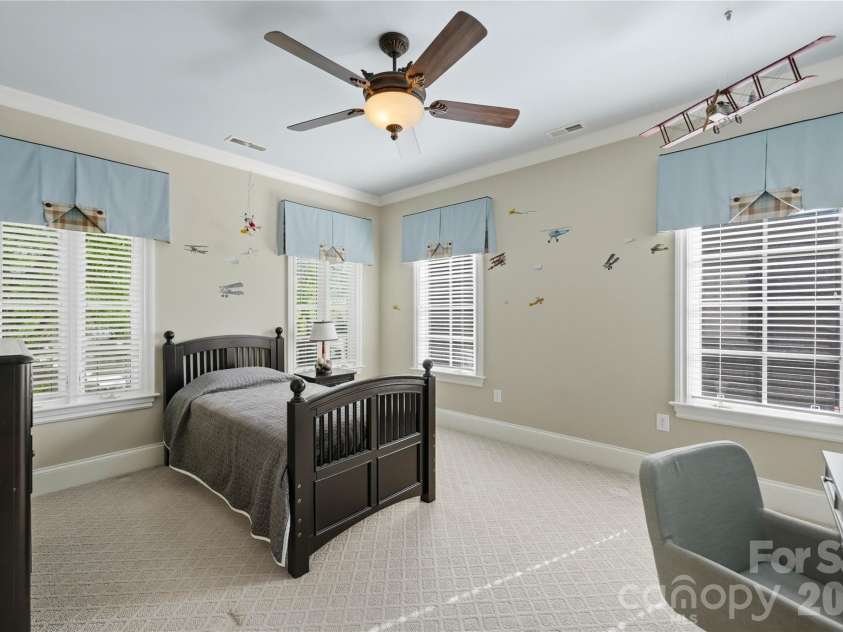 3343 Indian Meadows Lane, Charlotte, NC 28210.  MLS# CAR4372756, YatesRealty ID 19764. Secondary Bedroom