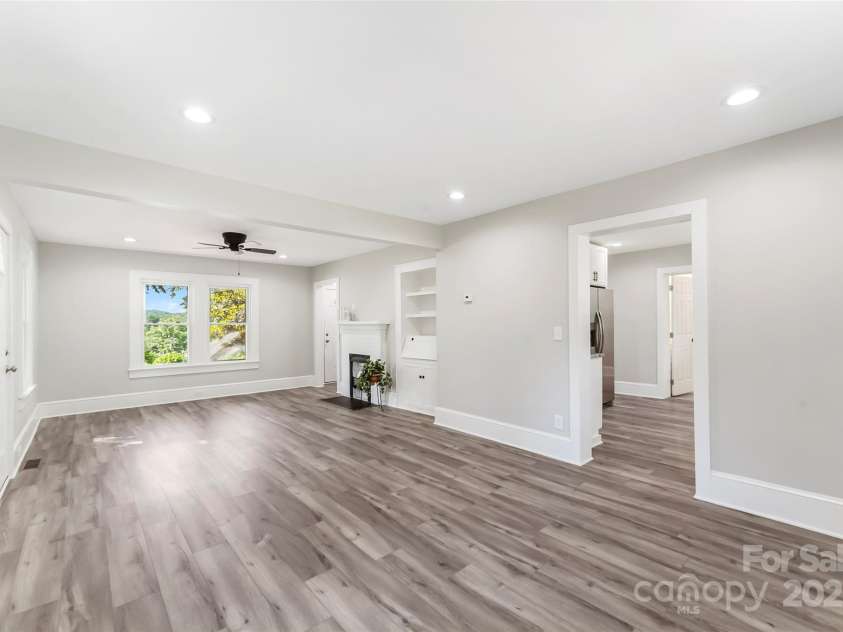 790 Tate Street, Marion, NC 28752.  MLS# CAR4269950, YatesRealty ID 19765. 