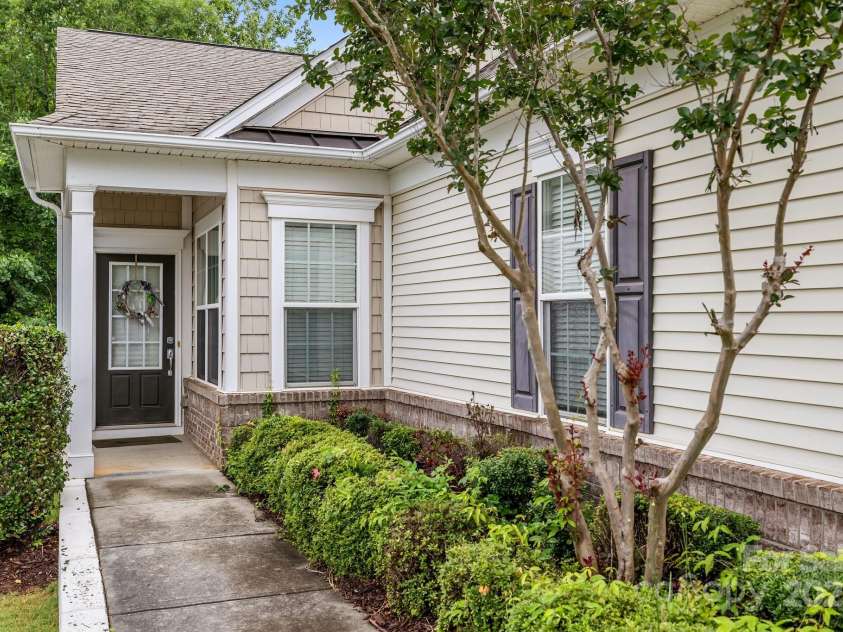 19157 Mallard Drive, Fort Mill, SC 29707.  MLS# CAR4261163, YatesRealty ID 19766. 