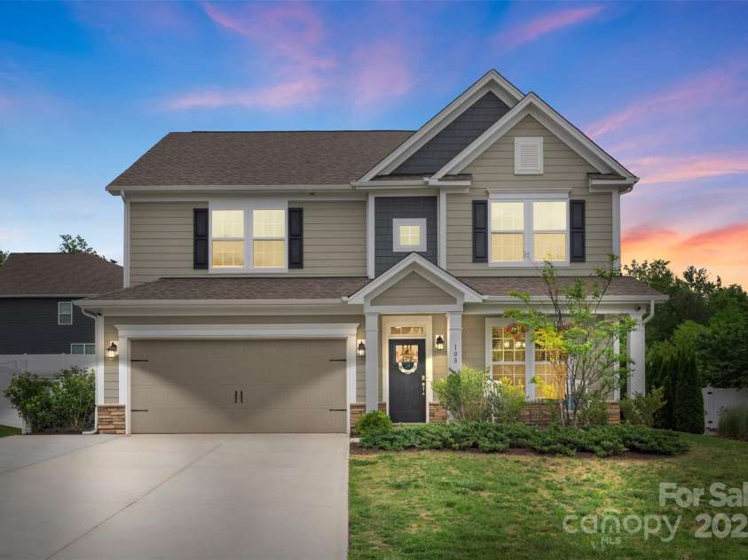 108 Wrangler Drive, Mooresville, NC 28115.  MLS# CAR4252051, YatesRealty ID 19767. 