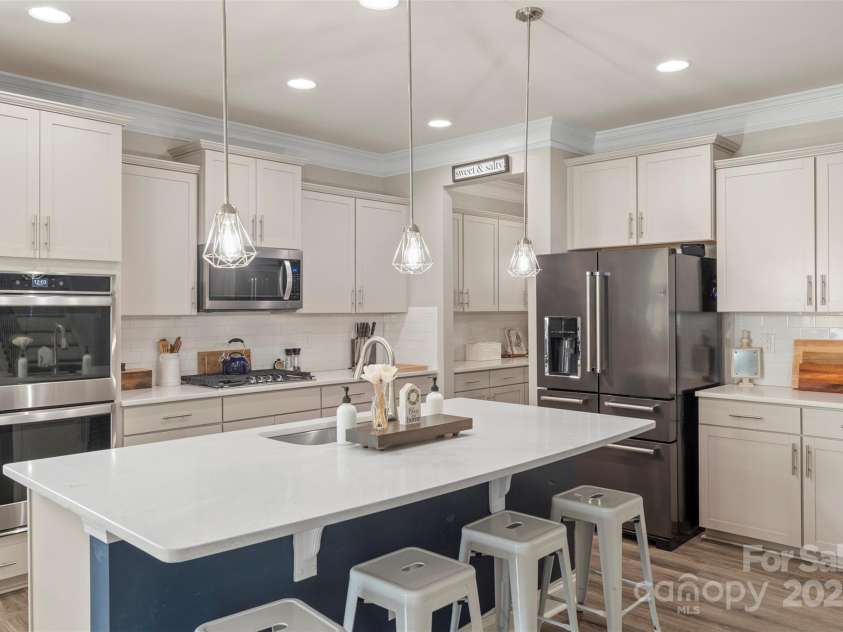 108 Wrangler Drive, Mooresville, NC 28115.  MLS# CAR4252051, YatesRealty ID 19767. 