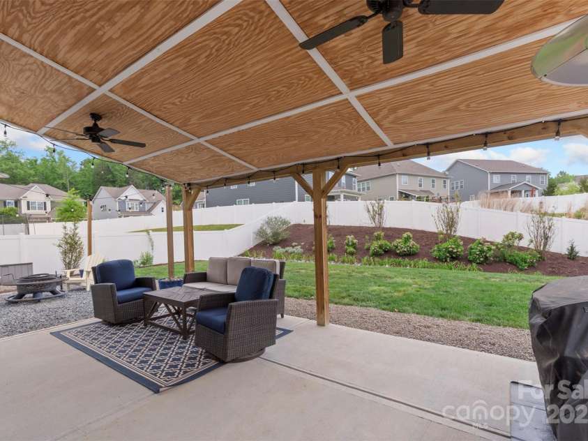 108 Wrangler Drive, Mooresville, NC 28115.  MLS# CAR4252051, YatesRealty ID 19767. 