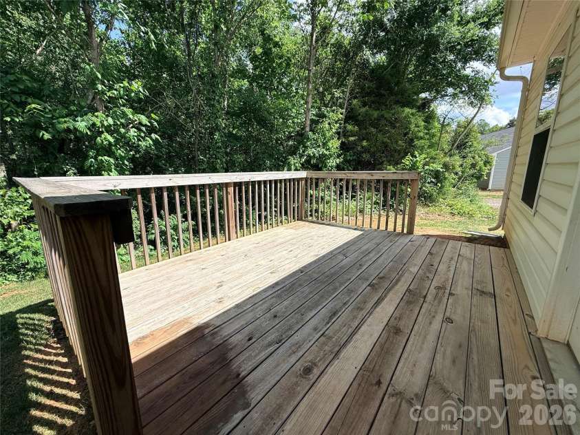 1431 Amberlight Circle, Salisbury, NC 28144.  MLS# CAR4377026, YatesRealty ID 19767. 