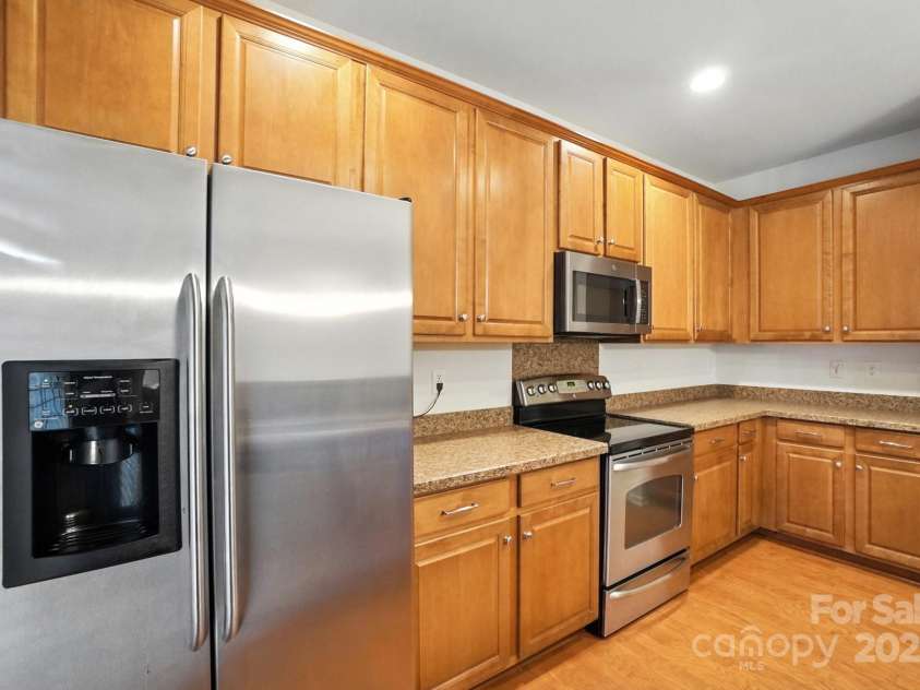 13116 Erwin Road, Charlotte, NC 28273.  MLS# CAR4271043, YatesRealty ID 19769. 