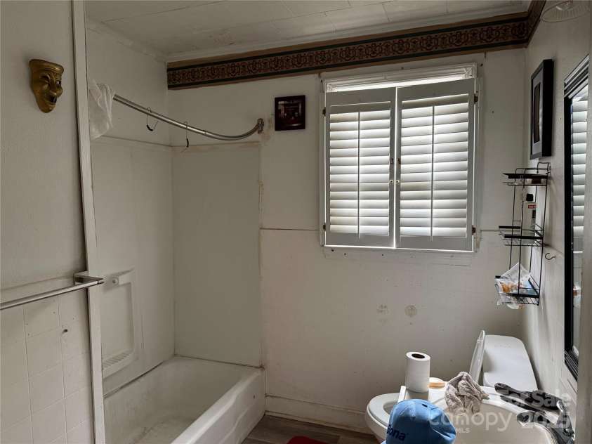 1132 Threatt Street, Lancaster, SC 29720.  MLS# CAR4333743, YatesRealty ID 1977. 