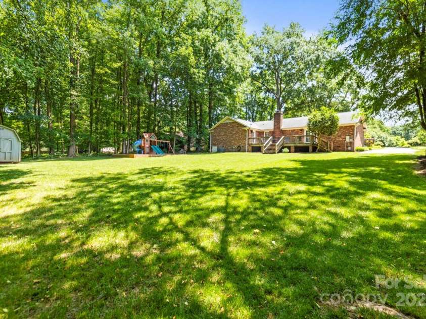 8938 Glencroft Road, Mint Hill, NC 28227.  MLS# CAR4260567, YatesRealty ID 19770. 