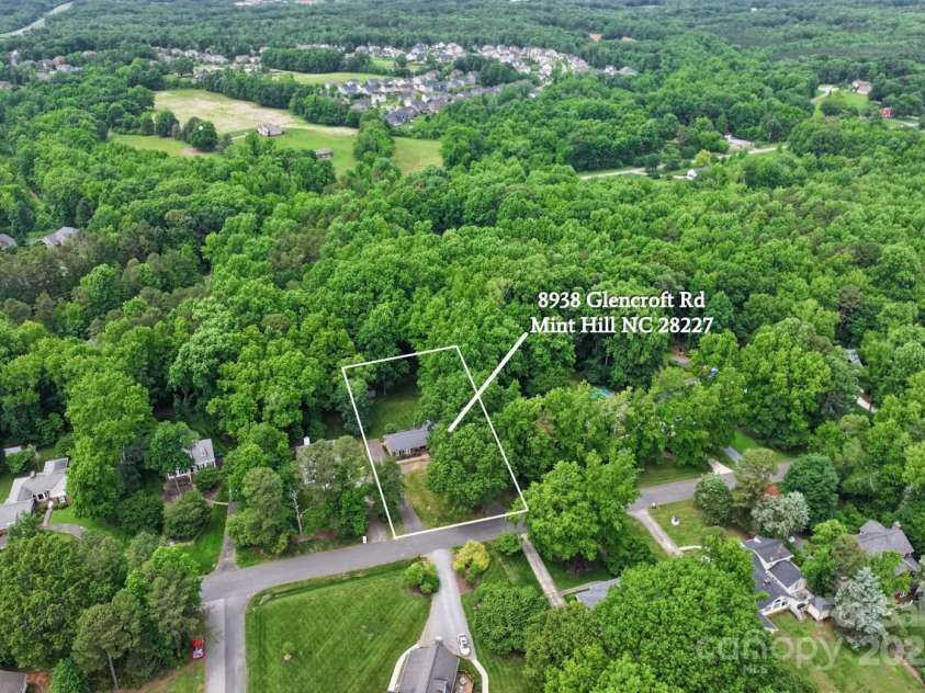 8938 Glencroft Road, Mint Hill, NC 28227.  MLS# CAR4260567, YatesRealty ID 19770. 