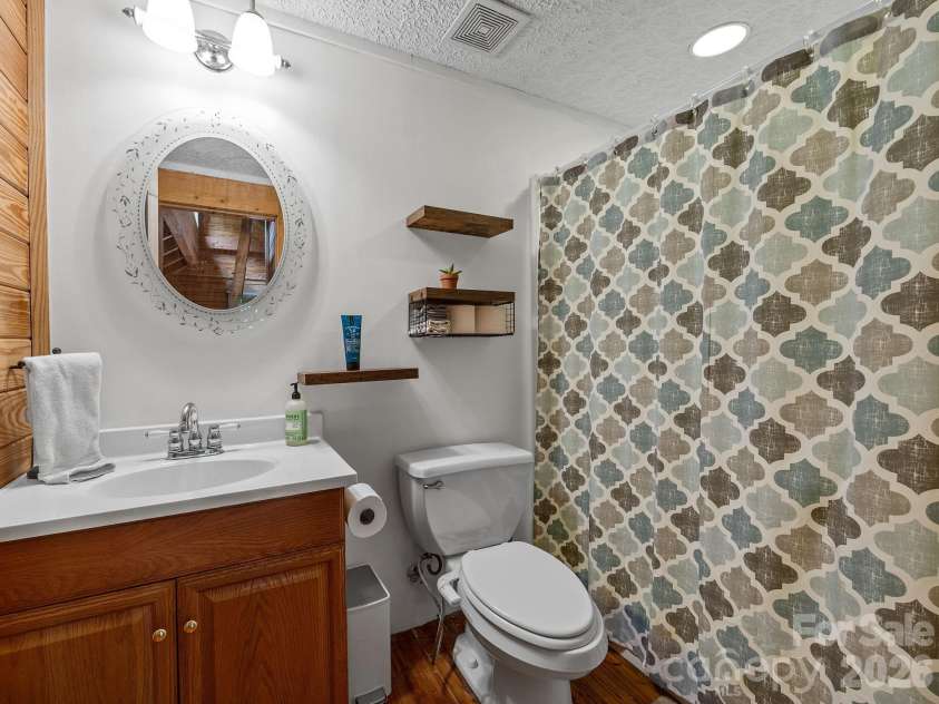270 Cross Ridge Drive, Rutherfordton, NC 28139.  MLS# CAR4375989, YatesRealty ID 19772. 