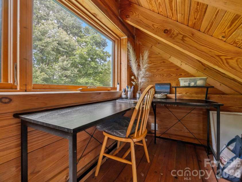 270 Cross Ridge Drive, Rutherfordton, NC 28139.  MLS# CAR4375989, YatesRealty ID 19772. 