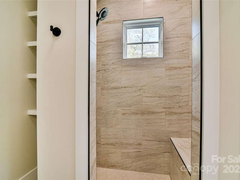 48 Crossings Circle, Fairview, NC 28730.  MLS# CAR4312919, YatesRealty ID 19773. 
