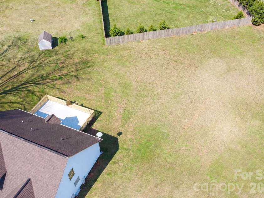 1045 Saxton Circle, Salisbury, NC 28147.  MLS# CAR4361546, YatesRealty ID 19774. 