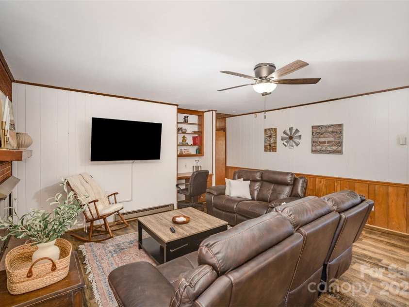 7740 Robinson Church Road, Charlotte, NC 28215.  MLS# CAR4218297, YatesRealty ID 19775. 