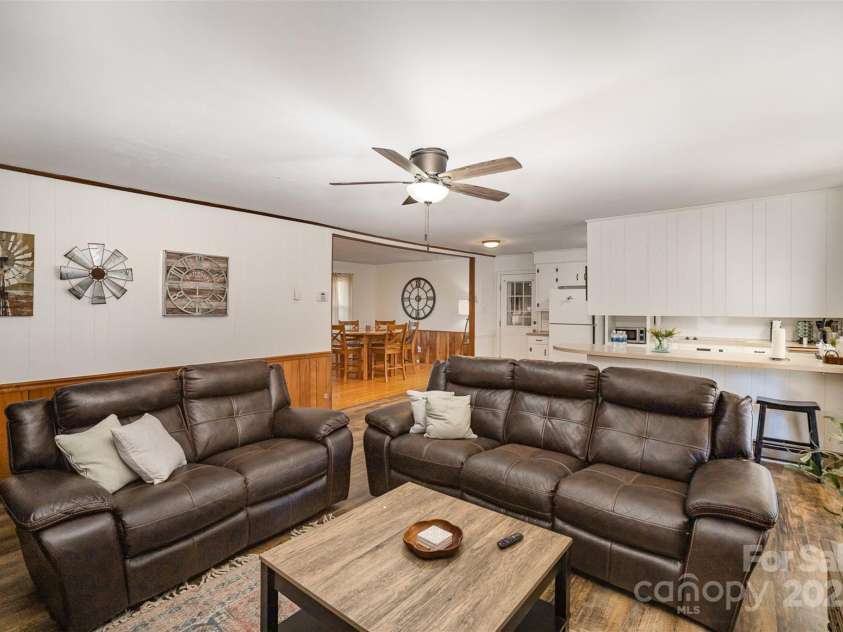 7740 Robinson Church Road, Charlotte, NC 28215.  MLS# CAR4218297, YatesRealty ID 19775. 