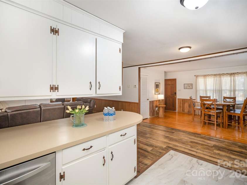 7740 Robinson Church Road, Charlotte, NC 28215.  MLS# CAR4218297, YatesRealty ID 19775. 