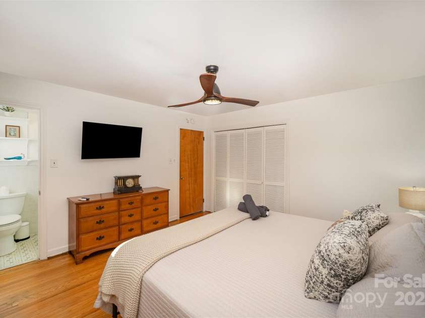 7740 Robinson Church Road, Charlotte, NC 28215.  MLS# CAR4218297, YatesRealty ID 19775. 