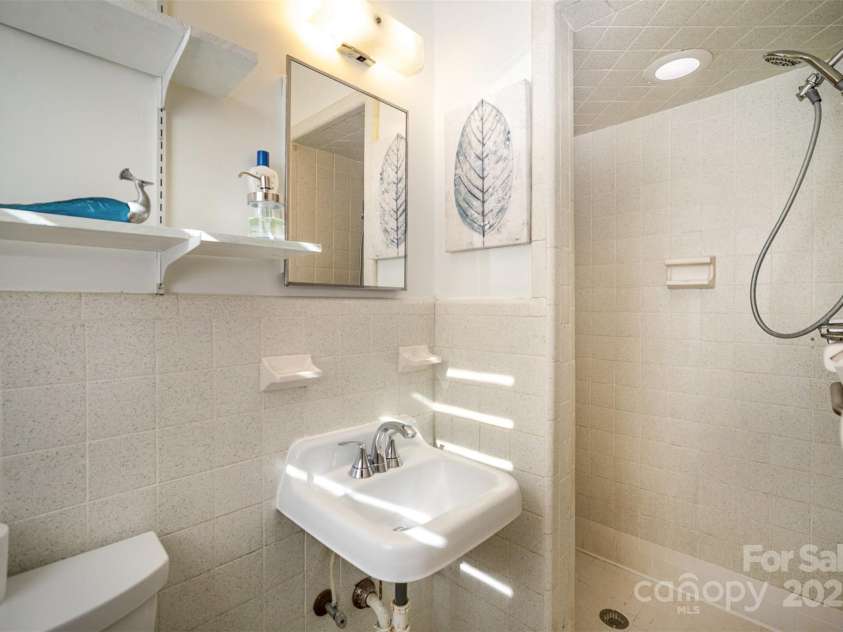 7740 Robinson Church Road, Charlotte, NC 28215.  MLS# CAR4218297, YatesRealty ID 19775. 