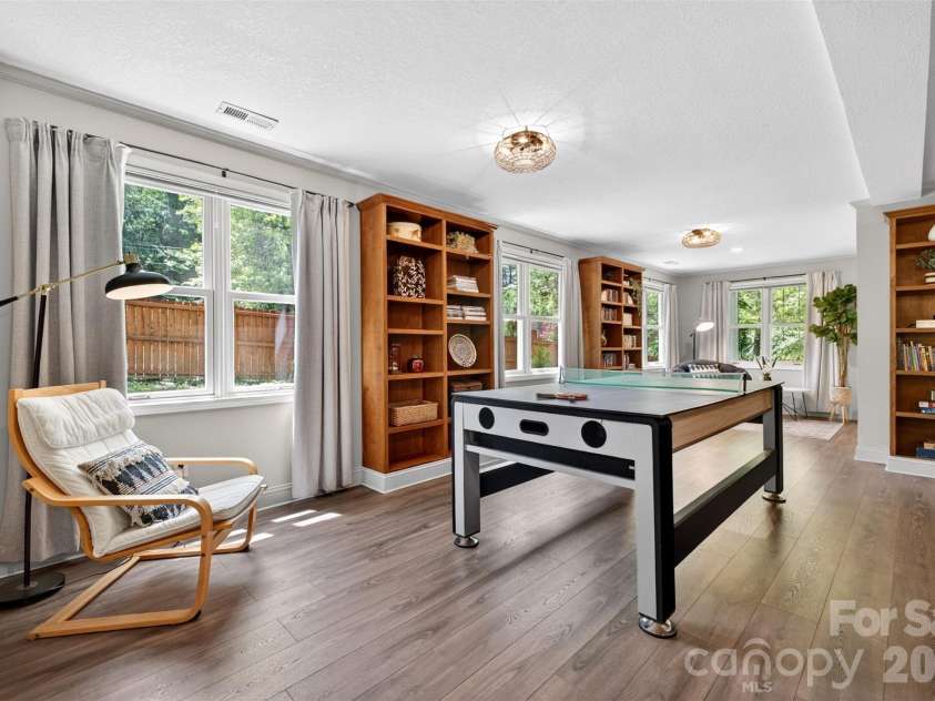 170 Weston Road, Arden, NC 28704.  MLS# CAR4379602, YatesRealty ID 19778. 