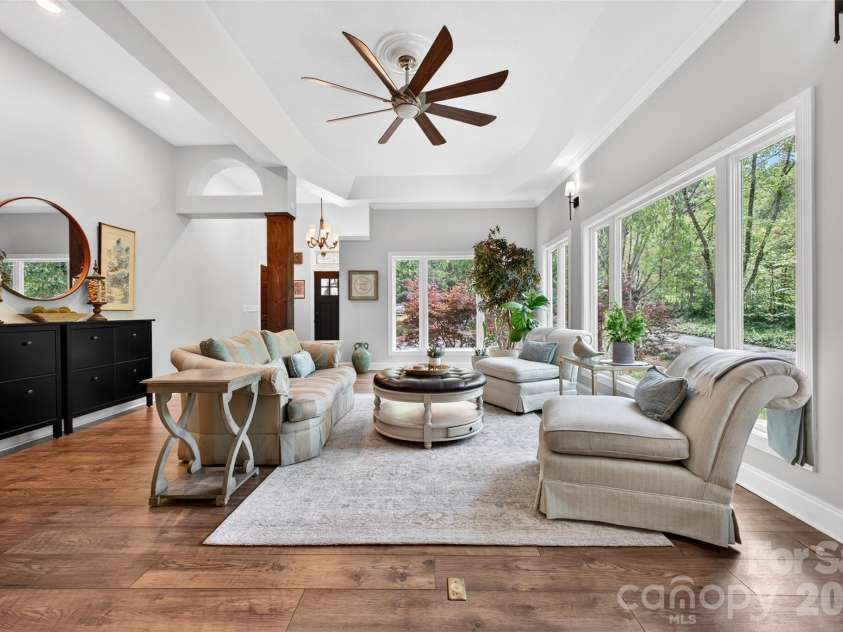 170 Weston Road, Arden, NC 28704.  MLS# CAR4379602, YatesRealty ID 19778. Main living area