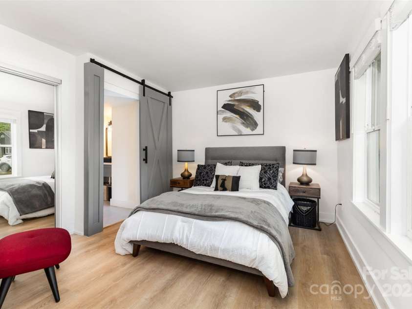 6824 Cortez Trail, Charlotte, NC 28227.  MLS# CAR4257515, YatesRealty ID 19778. Primary Bedroom (Main Floor)