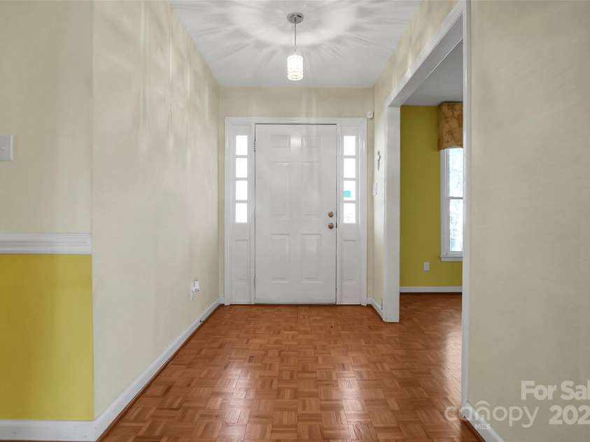 1925 Montclair Avenue, Gastonia, NC 28054.  MLS# CAR4328573, YatesRealty ID 19779. 