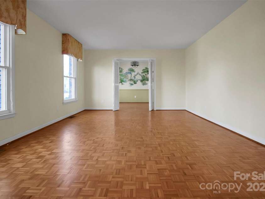 1925 Montclair Avenue, Gastonia, NC 28054.  MLS# CAR4328573, YatesRealty ID 19779. 