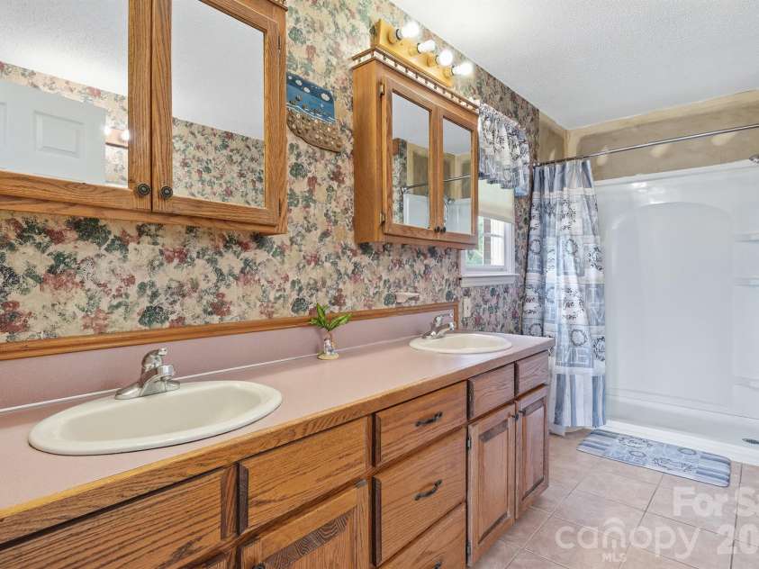 7195 Beaver Road, Kannapolis, NC 28081.  MLS# CAR4379140, YatesRealty ID 19779. 