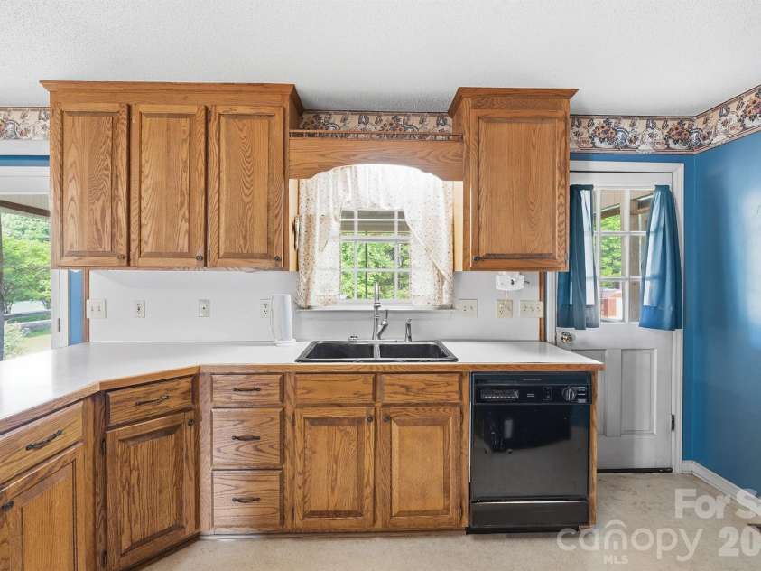 7195 Beaver Road, Kannapolis, NC 28081.  MLS# CAR4379140, YatesRealty ID 19779. 