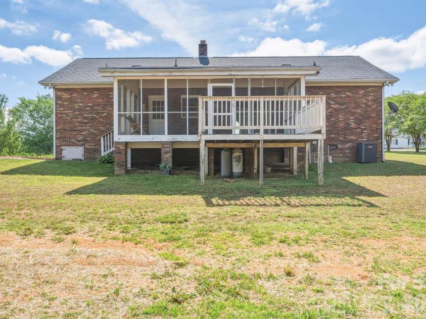 7195 Beaver Road, Kannapolis, NC 28081.  MLS# CAR4379140, YatesRealty ID 19779. 