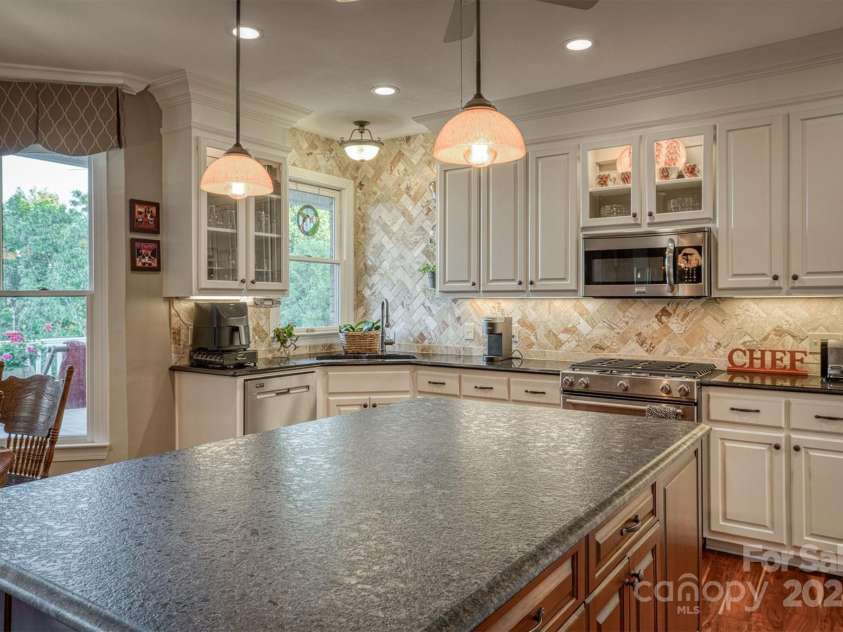 34 Sandbar Drive, Taylorsville, NC 28681.  MLS# CAR4173010, YatesRealty ID 1978. 