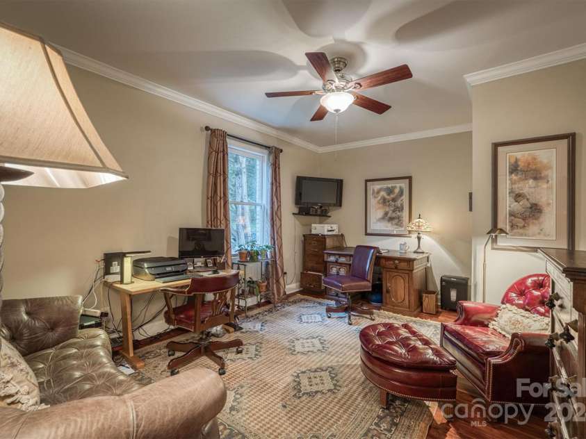 34 Sandbar Drive, Taylorsville, NC 28681.  MLS# CAR4173010, YatesRealty ID 1978. 