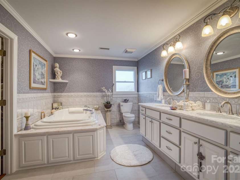 34 Sandbar Drive, Taylorsville, NC 28681.  MLS# CAR4173010, YatesRealty ID 1978. 