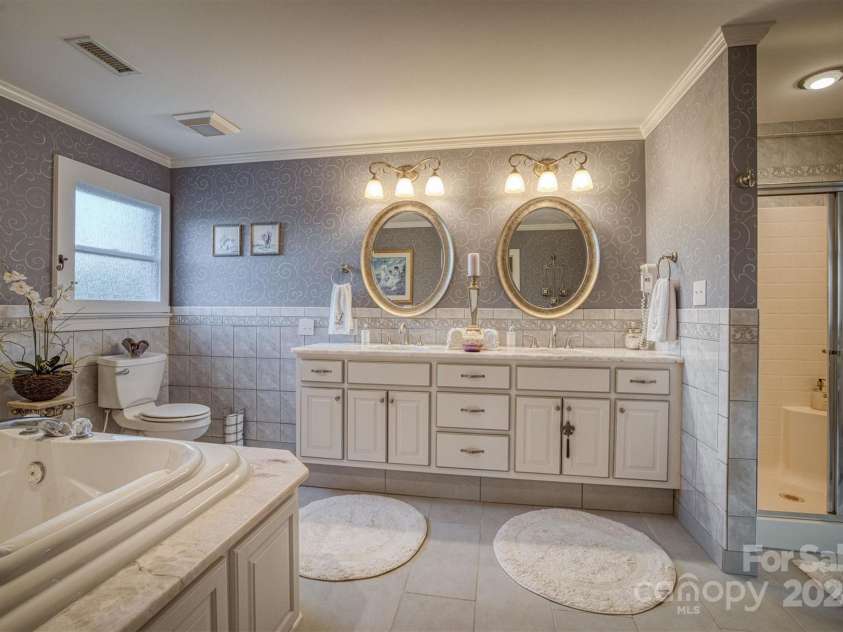 34 Sandbar Drive, Taylorsville, NC 28681.  MLS# CAR4173010, YatesRealty ID 1978. 