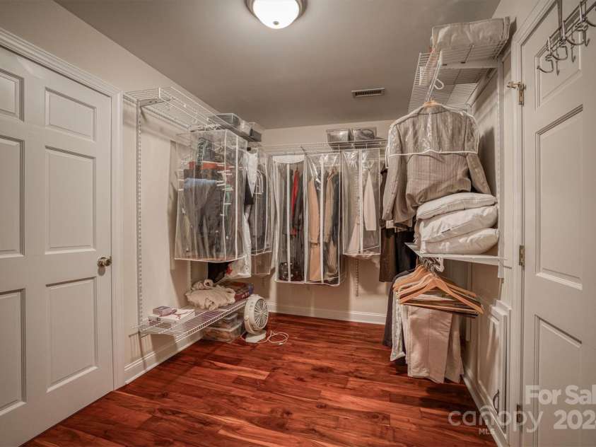 34 Sandbar Drive, Taylorsville, NC 28681.  MLS# CAR4173010, YatesRealty ID 1978. 