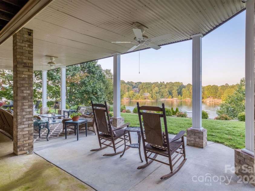 34 Sandbar Drive, Taylorsville, NC 28681.  MLS# CAR4173010, YatesRealty ID 1978. 