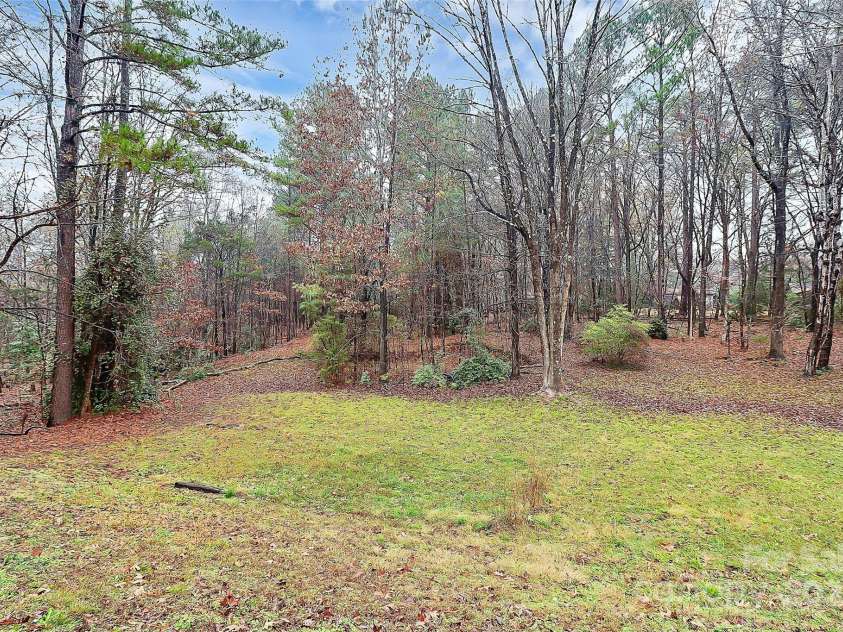 710 Plantation Road, Lancaster, SC 29720.  MLS# CAR4326546, YatesRealty ID 1978. 