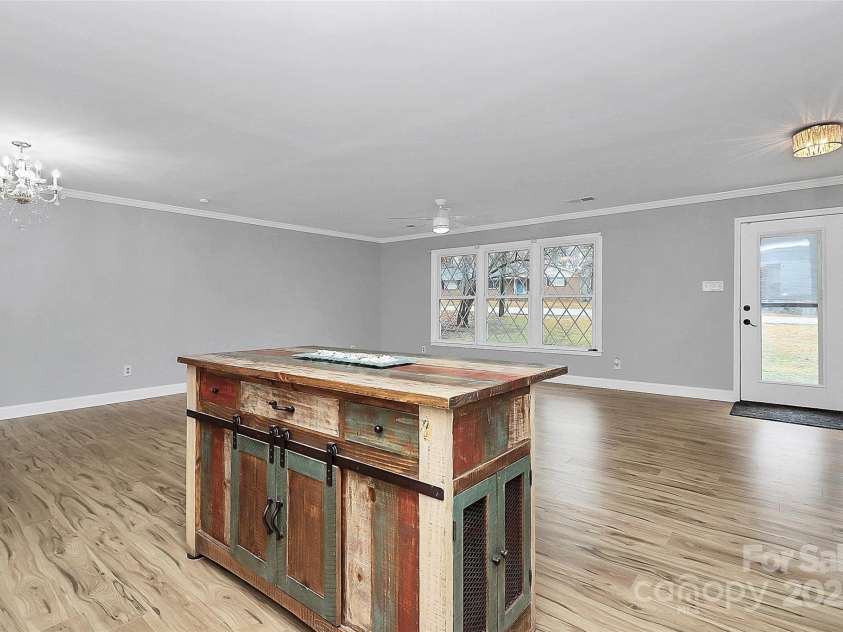 710 Plantation Road, Lancaster, SC 29720.  MLS# CAR4326546, YatesRealty ID 1978. 