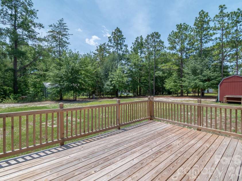939 Old Stagecoach Road, Camden, SC 29020.  MLS# CAR4379219, YatesRealty ID 19780. 