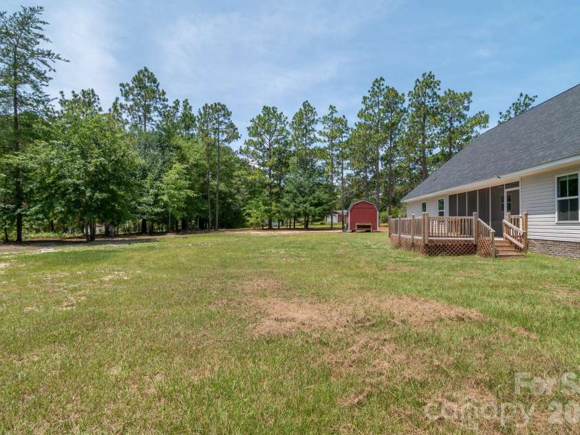 939 Old Stagecoach Road, Camden, SC 29020.  MLS# CAR4379219, YatesRealty ID 19780. 