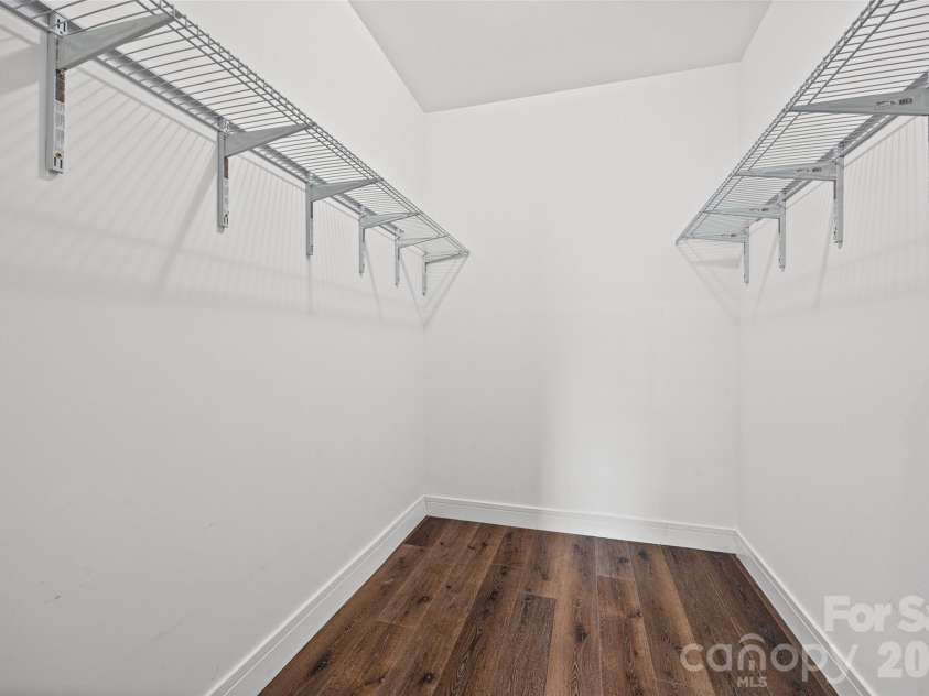 103.5 Foote Street, Chester, SC 29706.  MLS# CAR4377694, YatesRealty ID 19782. Large walk-in closet