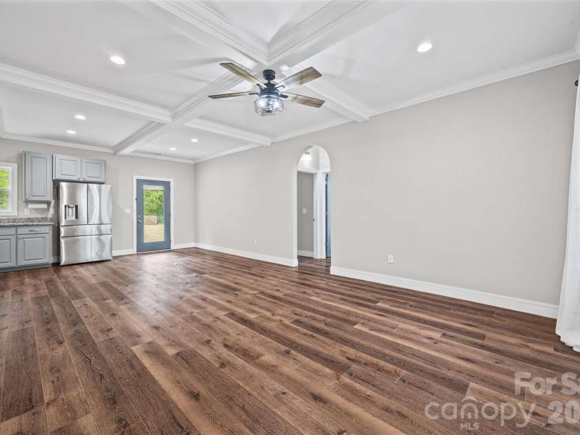 103.5 Foote Street, Chester, SC 29706.  MLS# CAR4377694, YatesRealty ID 19782. Open flow between the living room and kitchen.