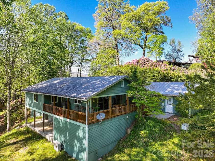 479 Old Dummy Line Road, Balsam, NC 28707.  MLS# CAR4378152, YatesRealty ID 19784. 