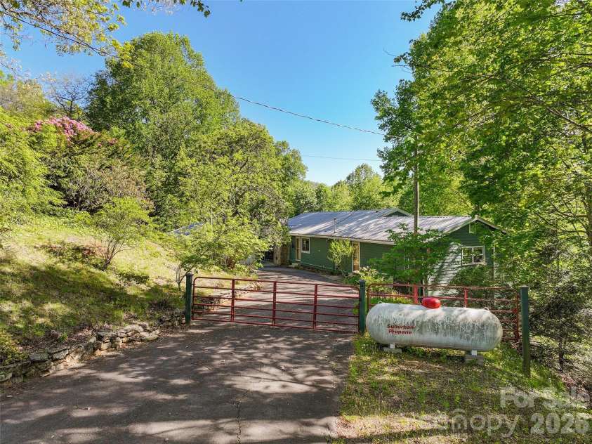 479 Old Dummy Line Road, Balsam, NC 28707.  MLS# CAR4378152, YatesRealty ID 19784. 