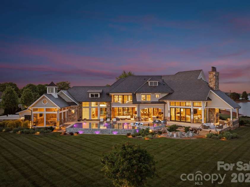 8515 Norman Estates Drive, Denver, NC 28037.  MLS# CAR4371858, YatesRealty ID 19786. 